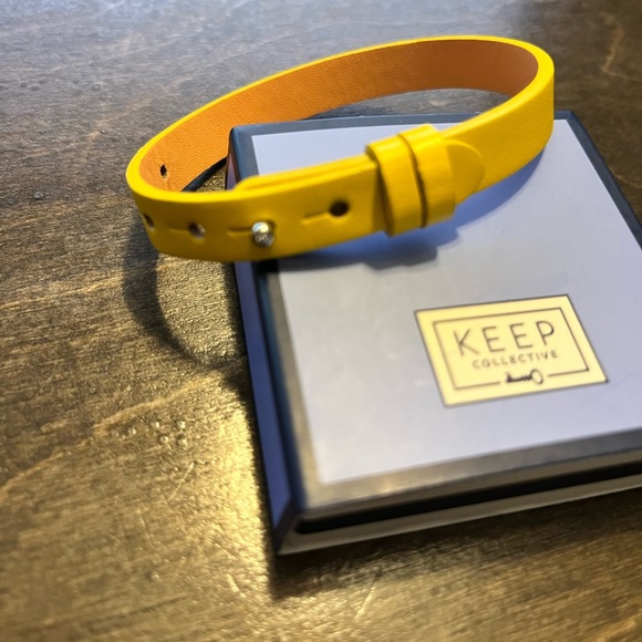 Keep Collective Marigold/Camel Leather Keeper - Picture 6 of 8